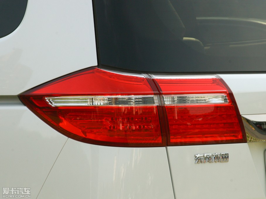 2012 2.4L VTi-S F