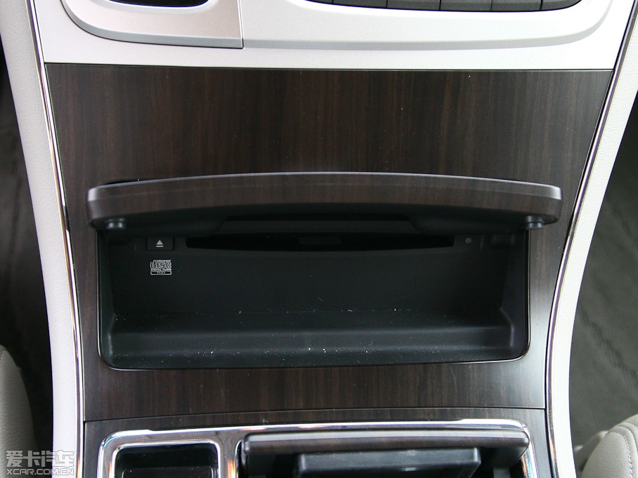 2012 2.4L VTi-S F