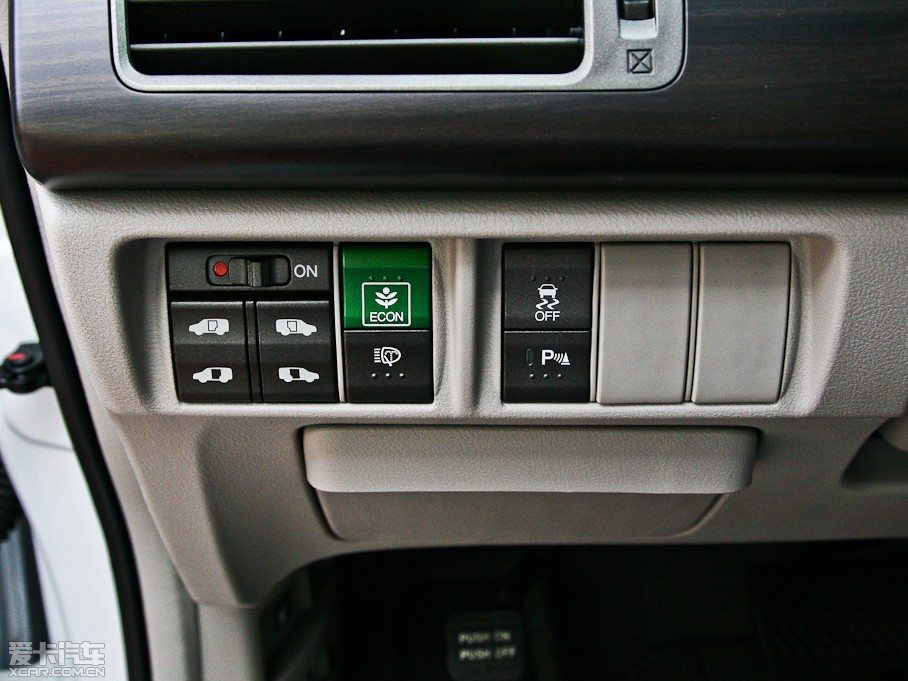 2012 2.4L VTi-S F