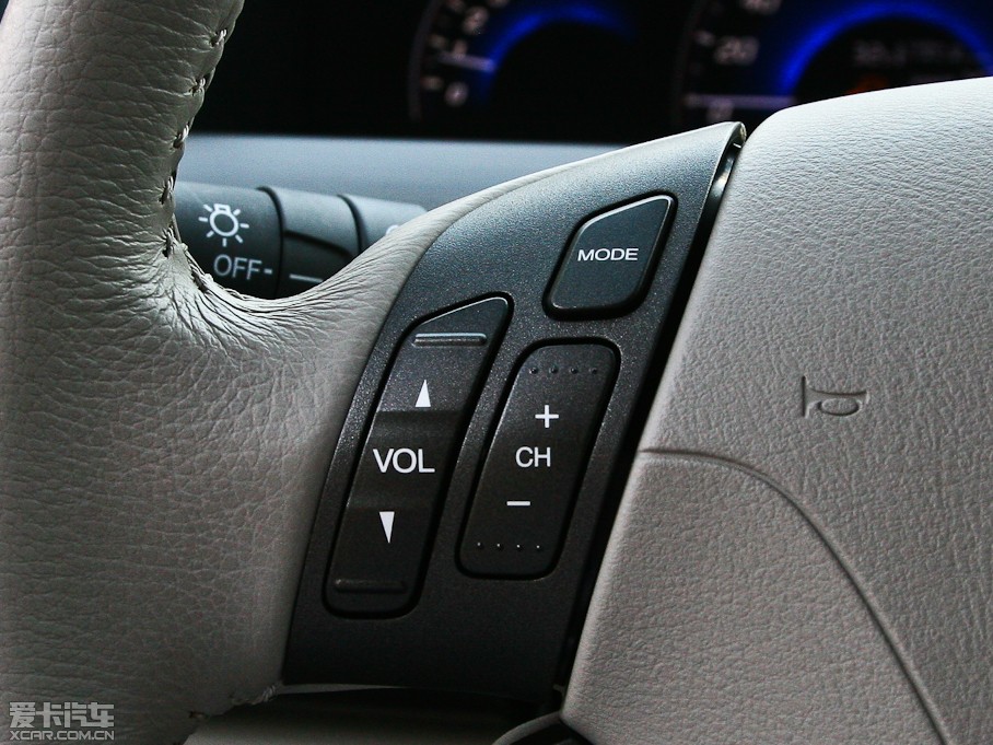 2012 2.4L VTi-S F