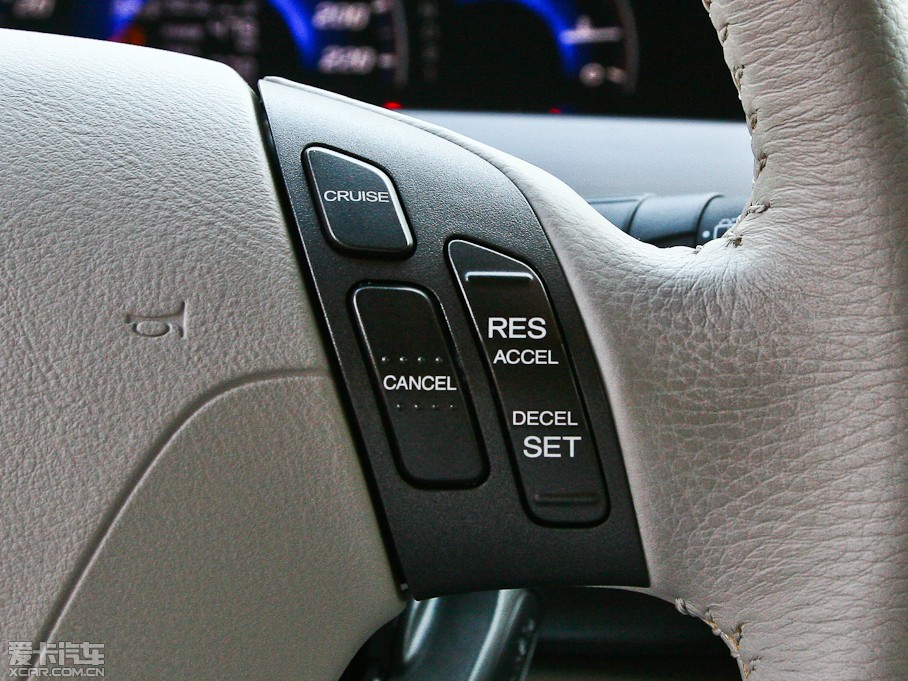 2012 2.4L VTi-S F