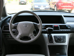 2012款2.4L VTi-S 尊贵版 中控区