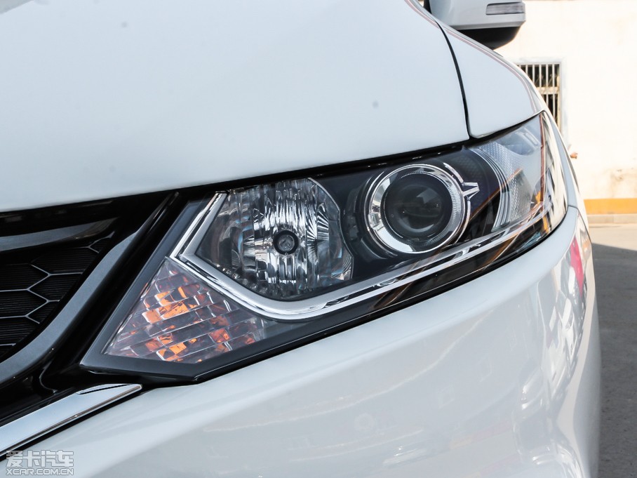 2013ܵ 1.8L Ԅ(dng)m 5