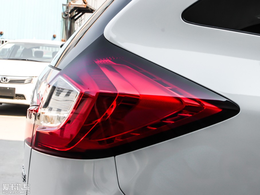 2013ܵ 1.8L Ԅ(dng)m 5