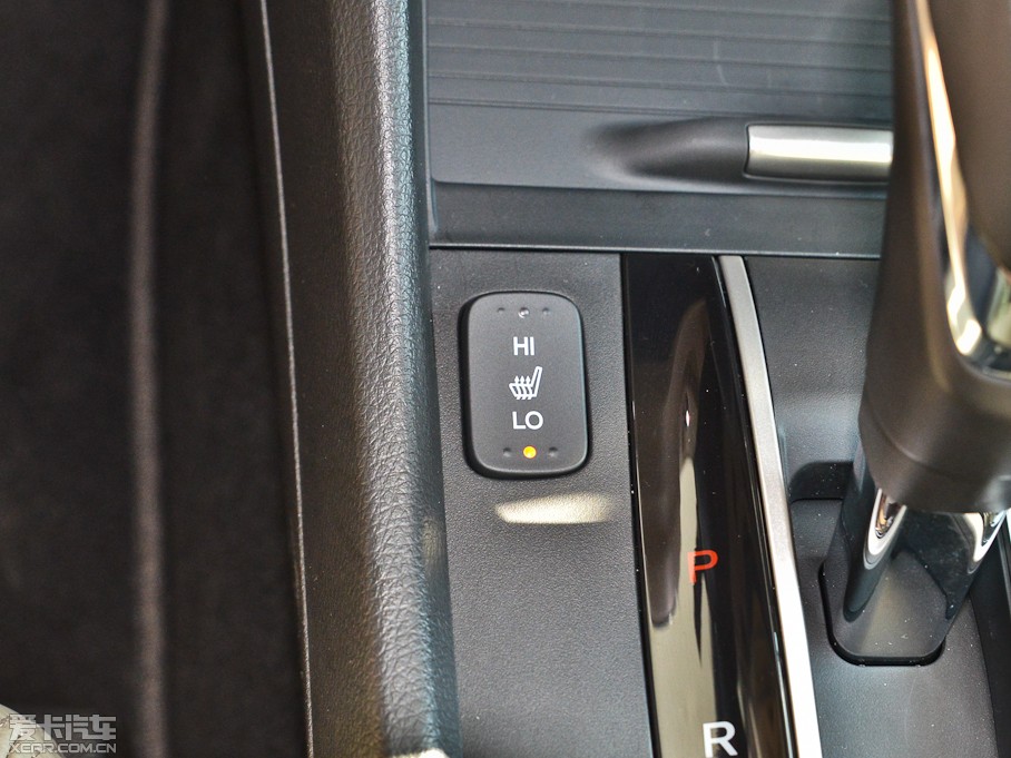 2013ܵ 1.8L CVT A 6