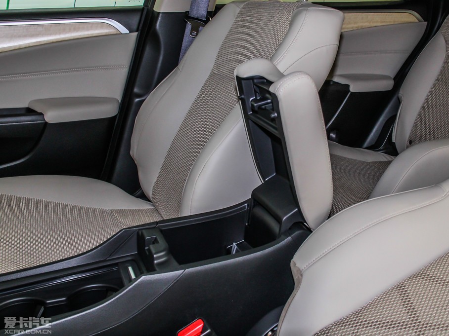 2013ܵ 1.8L Ԅ(dng)m 6