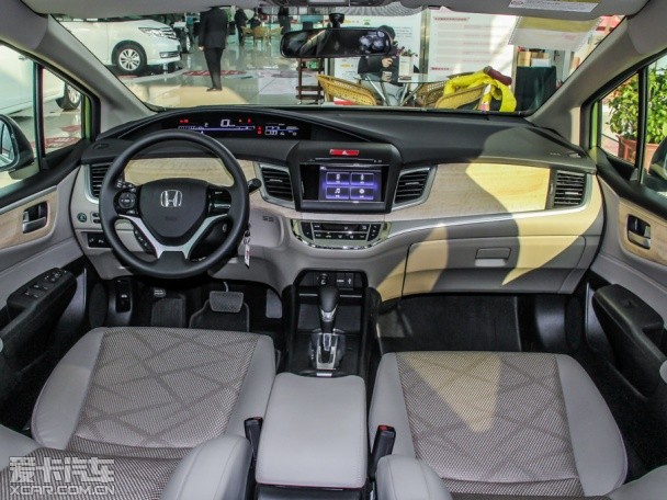 東風本田2013款杰德