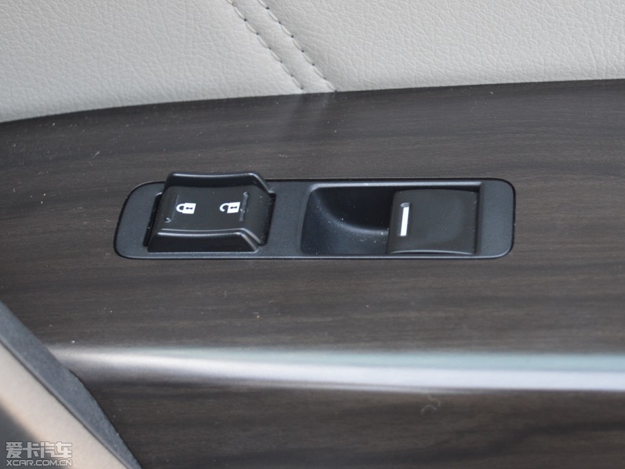 2013 2.4L VTi-S NAVI F(do)