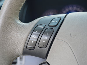 20132.4L VTi-S NAVI F п؅^