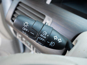 20132.4L VTi-S NAVI F п؅^