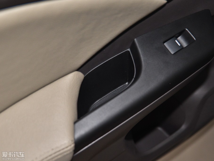 2013CR-V 2.0L Lxi 򌶼а