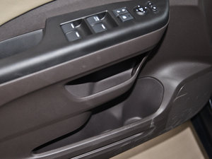 20132.0L Lxi 򌶼а g