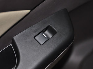 20132.0L Lxi 򌶼а п؅^