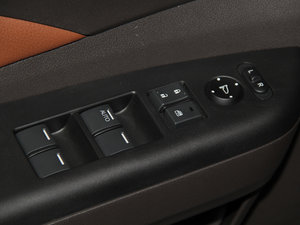 20132.0L Exi (q)(jng) {܇ƅ^(q)	