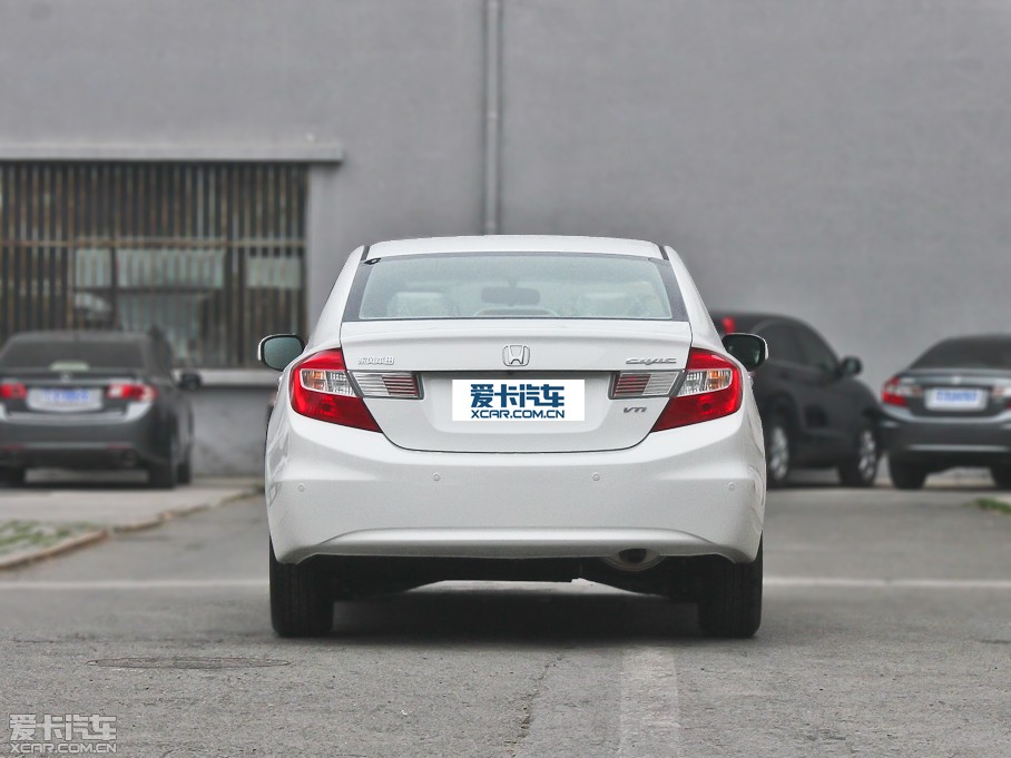 2013˼ ʮo(j) 1.8L Ԅ(dng)A