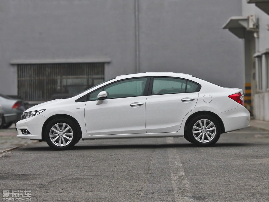 2013˼ ʮo 1.8L ԄӺA