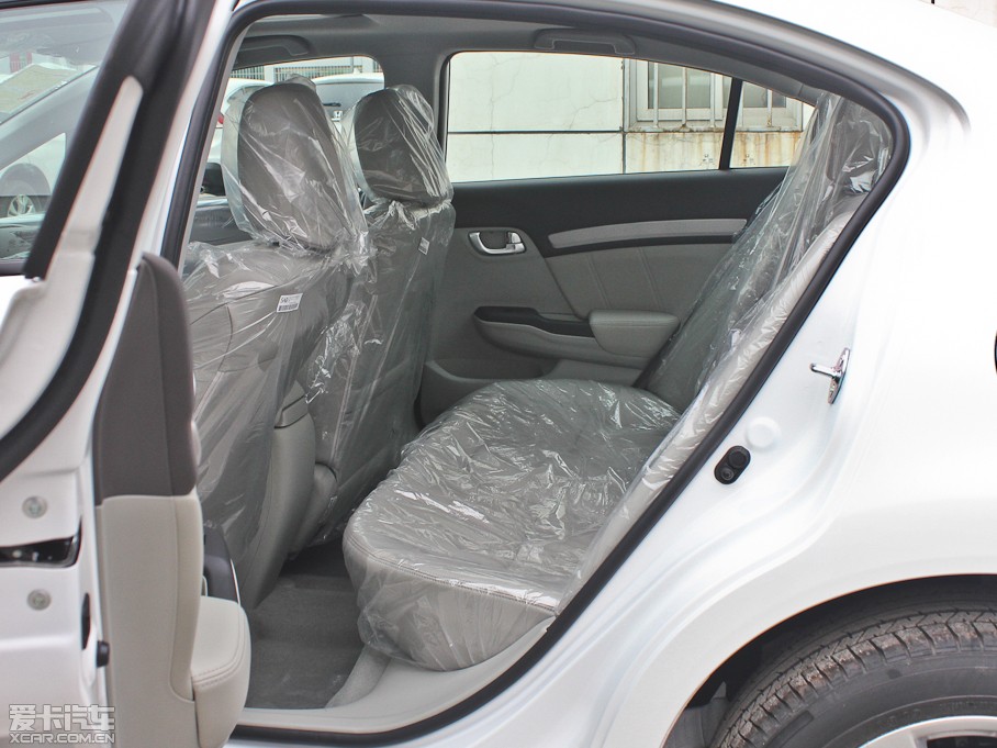 2013˼ ʮo(j) 1.8L Ԅ(dng)A