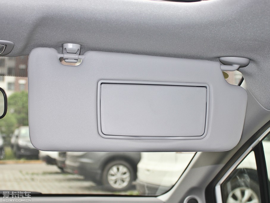 2013˼ ʮo(j) 1.8L Ԅ(dng)A