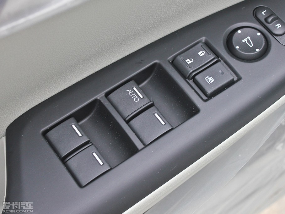 2013˼ ʮo 1.8L ԄӺA