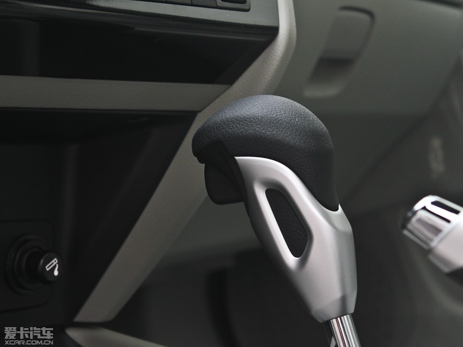 2013˼ ʮo 1.8L ԄӺA