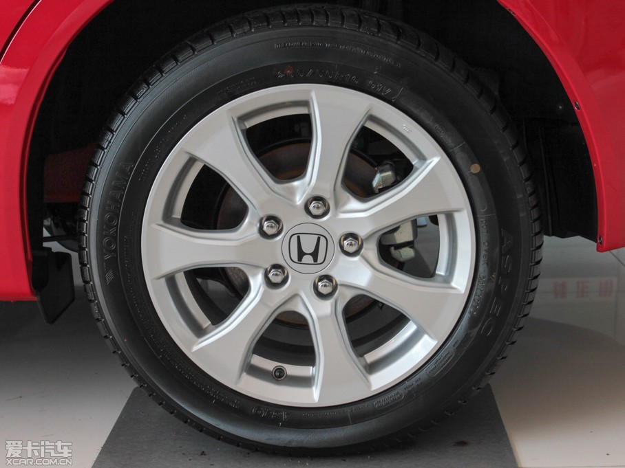 2013˼ ʮo(j) 1.8L Ԅ(dng)m