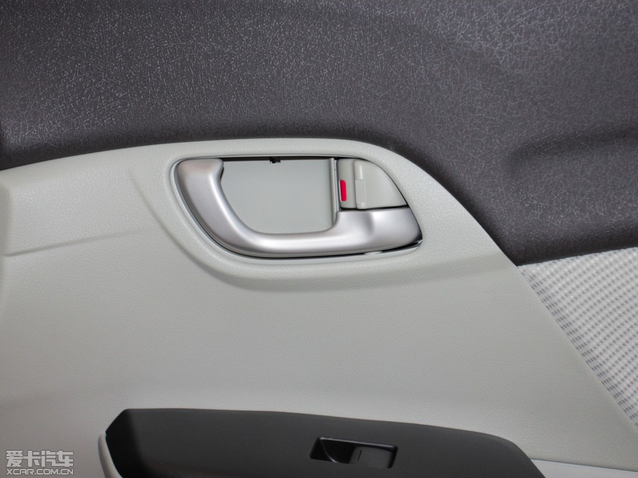 2013˼ ʮo(j) 1.8L Ԅm