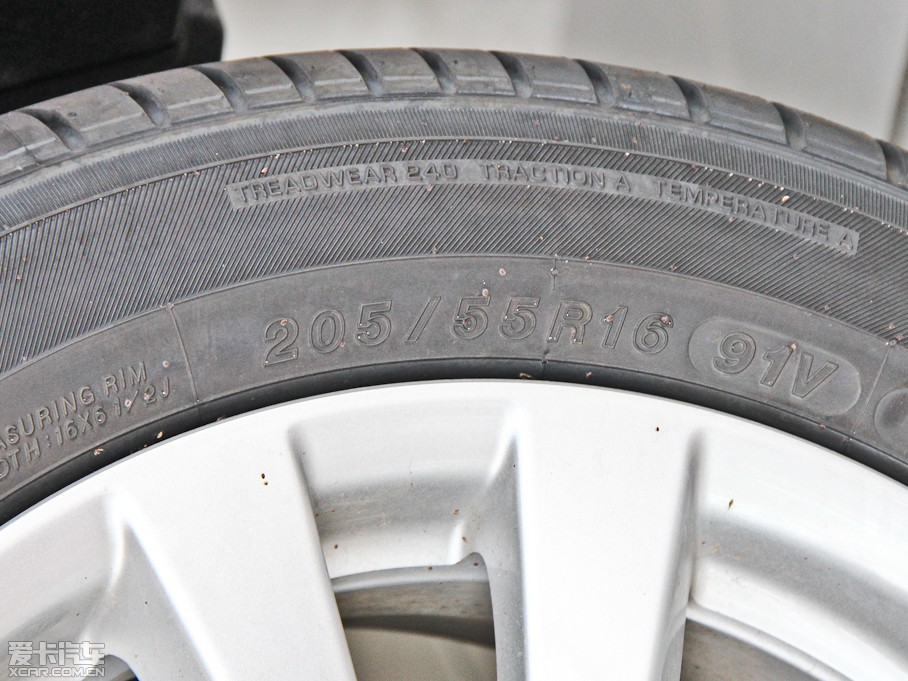 2013˼ ʮo(j) 1.8L ԄӺA