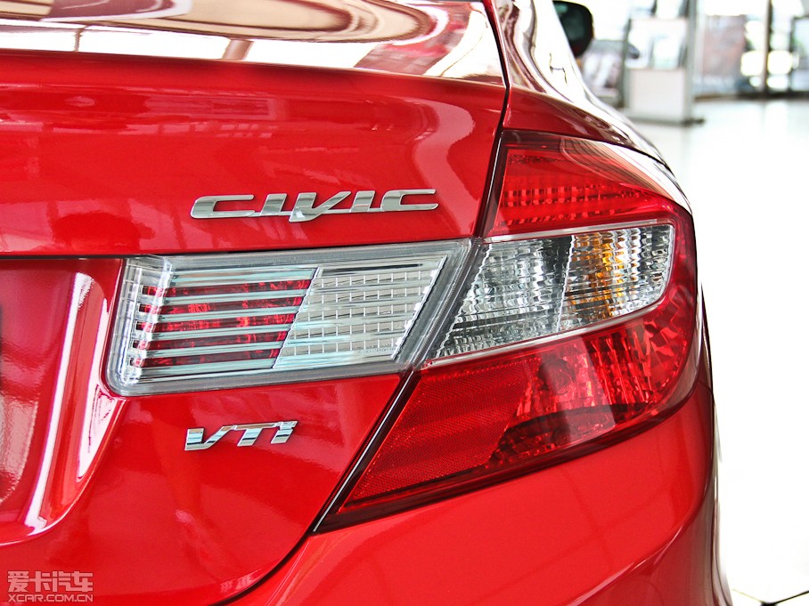 2013˼ ʮo 1.8L ԄӺA