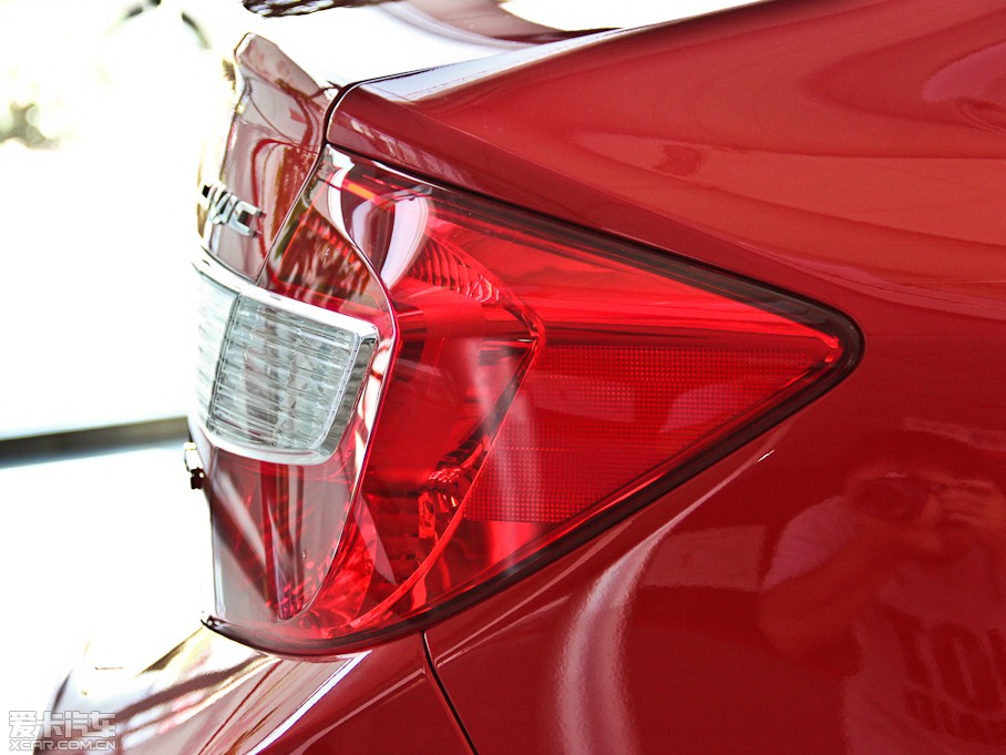 2013˼ ʮo(j) 1.8L Ԅ(dng)A