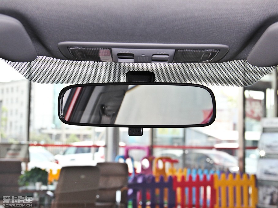 2013˼ ʮo 1.8L ԄӺA