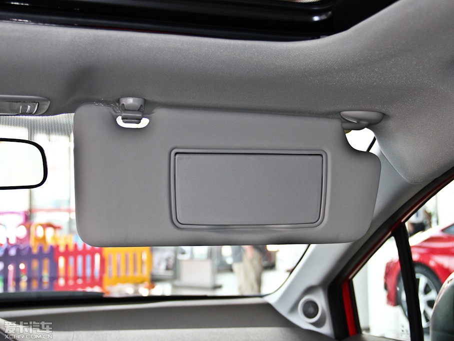 2013˼ ʮo 1.8L ԄӺA