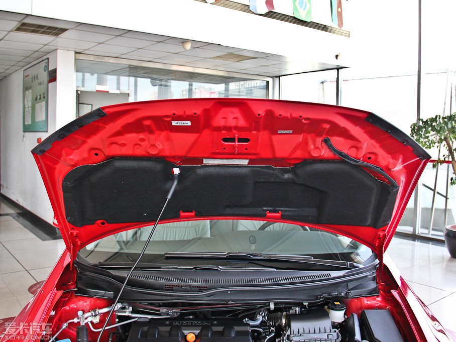 2013˼ ʮo 1.8L ԄӺA