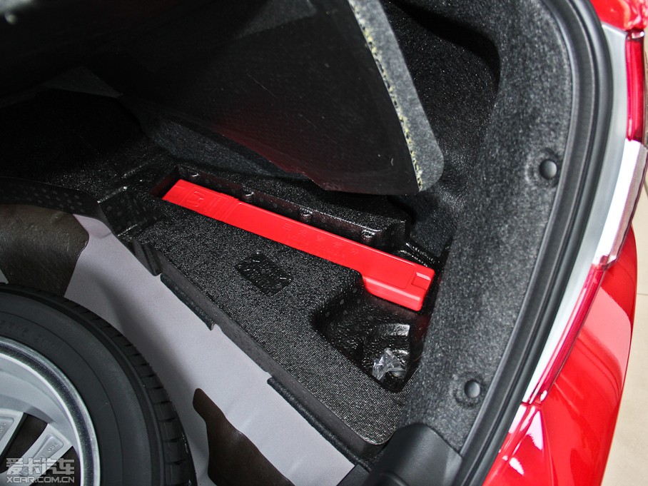 2013˼ ʮo 1.8L ԄӺA