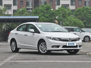 2013款十周年纪念 1.8L 自动豪华版 整体外观