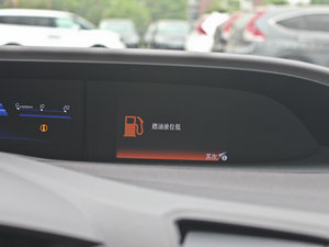 2013ʮo(j) 1.8L ԄӺA п؅^(q)