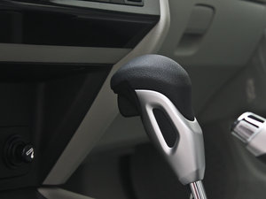 2013ʮo(j) 1.8L ԄӺA п؅^(q)