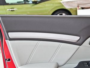 2013ʮo 1.8L ԄӺA g