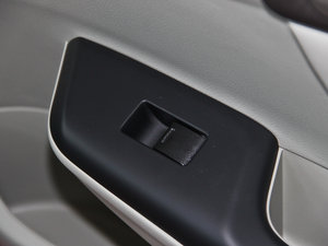 2013ʮo(j) 1.8L Ԅ(dng)A п؅^(q)