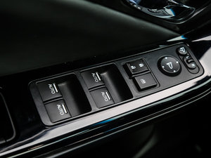 20152.4L DCT Si п؅^