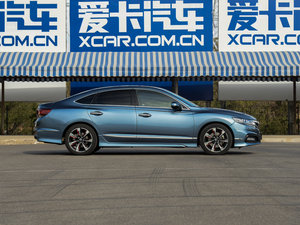 2015款2.4L DCT Si 整体外观