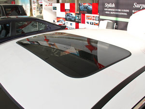 2015款2.4L DCT 豪华版 车顶