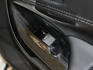 20152.4L DCT A п؅^