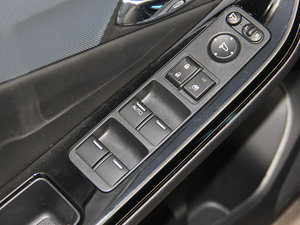 20152.4L DCT F {܇ƅ^(q)	