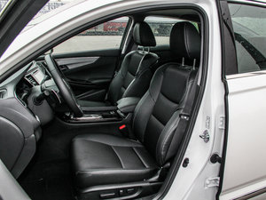 2015款2.0L CVT 尊贵版 主驾驶座椅
