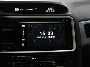 2015款2.0L CVT 典藏版 音响调节