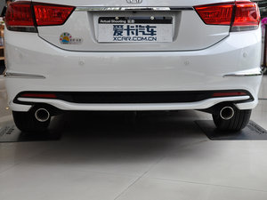 2015款2.4L DCT 尊耀版 排气管