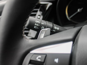 2015款2.0L CVT 豪华版 中控区