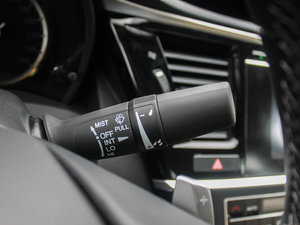 2015款2.0L CVT 豪华版 中控区