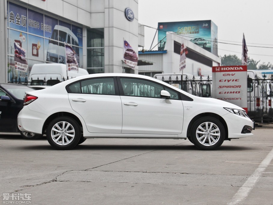 2014˼ 1.8L LXi Ԅӽ