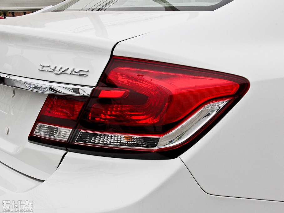 2014˼ 1.8L LXi Ԅӽ(jng)